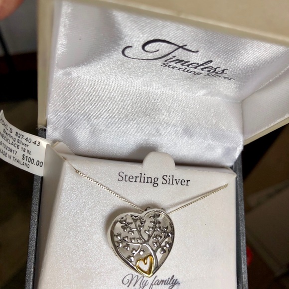 🆕SALE🎄🌟Timeless Sterling (925) 18” - necklace - Picture 8 of 8